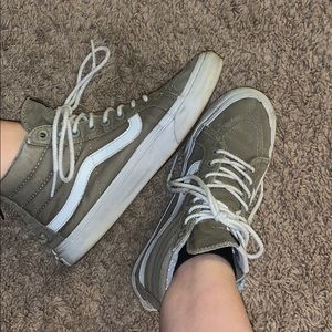 Olive vans with zipper